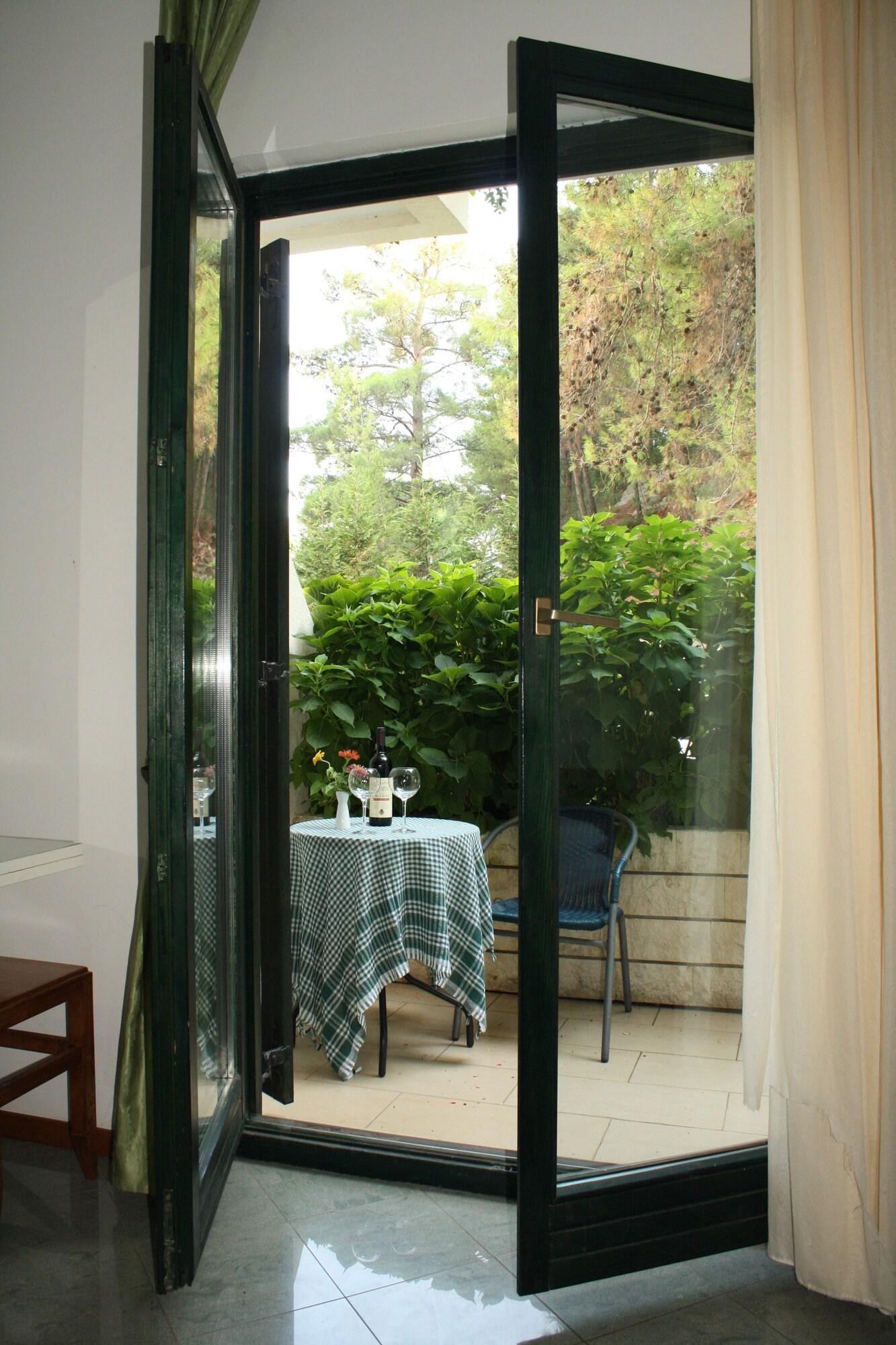 Petrovac Hotel Danica מראה חיצוני תמונה